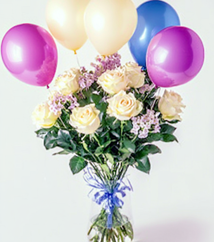 Birthday Roses & Mylar Balloon